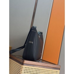 Borsa Hobo Dior Grande Dior Slider Zipped da uomo nera