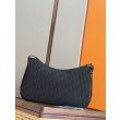 Borsa Hobo Dior Medium Dior Slider Zipped da uomo Dior Oblique jacquard nera