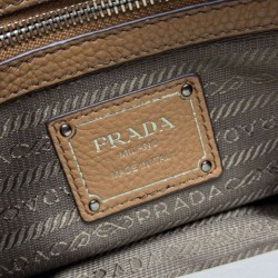 Borsa shopping/tote grande Prada 1BG604 Caramello