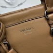 Borsa shopping/tote grande Prada 1BG604 Caramello