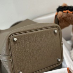 Replica Borsa Hermes Picotin Lock 18/22 Etoupe grigia hardware argentato Imitazioni Replica qualità specchio Borsa Hermes Picotin Lock 18/22 Etoupe grigia hardware argentato