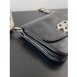 Borse Imitazioni a tracolla Balenciaga BB con patta morbida e finiture argentate