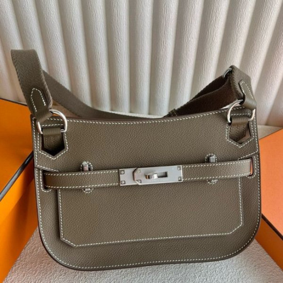 Borsa Hermes Jypsiere Mini fatta a mano in pelle di vitello color talpa Borsa Hermes Jypsiere Mini fatta a mano in pelle di vitello color talpa