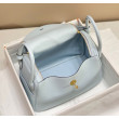 Borse Replica Hermes Lindy 26 cm Blu con finiture dorate Borse Replica Hermes Lindy 26 cm Blu con finiture dorate