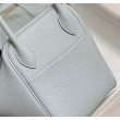 Borse Replica Hermes Lindy 26 cm Blu con finiture dorate Borse Replica Hermes Lindy 26 cm Blu con finiture dorate