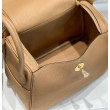 Borse Replica Hermes Lindy 26 cm cammello con finiture dorate Borse Replica Hermes Lindy 26 cm cammello con finiture dorate