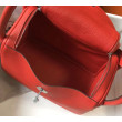 Borsa Hermes Lindy 26 cm Rosso con finiture dorate Borsa Hermes Lindy 26 cm Rosso con finiture dorate