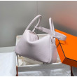 Borse Replica Alta Qualità Hermes Lindy 26 cm viola chiaro con finiture dorate Borse Replica Alta Qualità Hermes Lindy 26 cm viola chiaro con finiture dorate