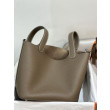 Borsa Hermes Picotin Lock 18/22 Etoupe grigia hardware argentato