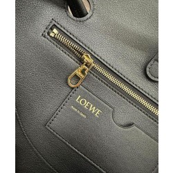 Borsa Loewe Madrid media morbida pelle di vitello nero