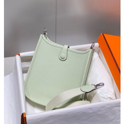 Borse Hermes Evelyne III TPM verde Clemence