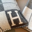 Cuscino Hermes Avalon III piccolo Grigio