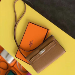 Qualità da grande replica di alta qualit&agrave; Portafoglio Hermes Kelly Classique To Go Epsom marrone