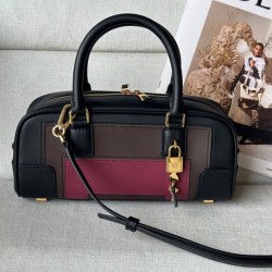 Replica qualità specchio Qualità superiore replica a tracolla Loewe Amazona 23 con dettaglio lucchetto nero