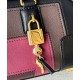 Replica Qualità superiore replica a tracolla Loewe Amazona 23 con dettaglio lucchetto nero Imitazioni Replica qualità specchio Qualità superiore replica a tracolla Loewe Amazona 23 con dettaglio lucchetto nero