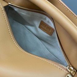 Replica Borsa classica bicolore Loewe Puzzle Edge piccola Nero/Marrone Imitazioni Replica qualità specchio Borsa classica bicolore Loewe Puzzle Edge piccola Nero/Marrone