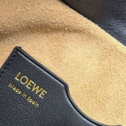Replica Borsa a tracolla Loewe Ola media Nero Imitazioni Replica qualità specchio Borsa a tracolla Loewe Ola media Nero