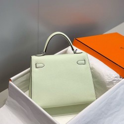 Replica Borsa Hermes Kelly 28cm verde chiaro Epsom hardware argento Imitazioni Replica qualità specchio Borsa Hermes Kelly 28cm verde chiaro Epsom hardware argento