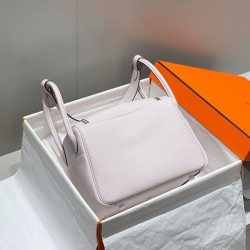 Replica Borse Alta Qualità Hermes Lindy 26 cm viola chiaro con finiture dorate Imitazioni Replica qualità specchio Borse Alta Qualità Hermes Lindy 26 cm viola chiaro con finiture dorate