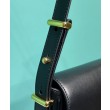 Bora Pari all'originale replica a tracolla con patta Prada Arque 1BD365 Nero