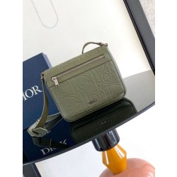 Borsa a tracolla da uomo Dior con patta in pelle kaki Gravity