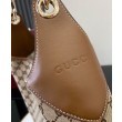Borsa a tracolla media Gucci B 815924 albicocca