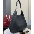 Borsa a tracolla media Gucci B 820169 Nera