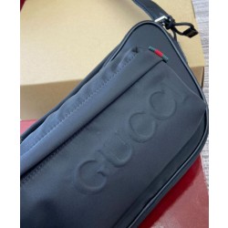 Borsa a tracolla piccola Gucci con logo Gucci 802096 Nero