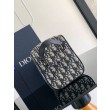 Borsa da toilette Dior in jacquard beige obliquo Dior