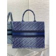 Borsa tote media Dior in jacquard blu denim obliquo