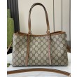 Borse Imitazioni tote piccola Gucci GG Emblem 815214 Caffè
