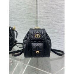 Zaino piccolo Dior Caro in pelle di agnello macrocannage nera