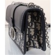 Dior 30 Montaigne East-West Bag con catena Blu scuro