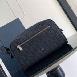 Qualità Specchio Replica Borsa da toilette Dior in jacquard nero obliquo Dior Riproduzione Fedele Borsa da toilette Dior in jacquard nero obliquo Dior imitazioni