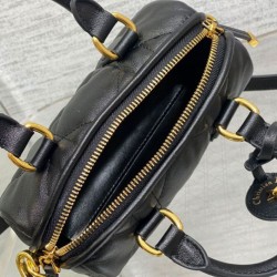 Qualità Specchio Replica Borsa Dior Groove 16 Mini Nero Riproduzione Fedele Borsa Dior Groove 16 Mini Nero imitazioni