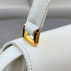 Qualità Specchio Replica Borsa a marsupio Dior 30 Montaigne Avenue Media Crema Riproduzione Fedele Borsa a marsupio Dior 30 Montaigne Avenue Media Crema imitazioni