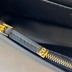 Qualità Specchio Replica Dior Miss Dior Flap Bag Nero Riproduzione Fedele Dior Miss Dior Flap Bag Nero imitazioni
