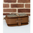 Imitazione Borsa a tracolla mini Gucci con stemma GG 815211 Caffè Imitazione Borsa a tracolla mini Gucci con stemma GG 815211 Caffè