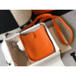 Mini borsa Hermes Evelyne III TPM in pelle Clemence arancione Mini borsa Hermes Evelyne III TPM in pelle Clemence arancione
