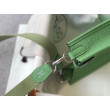 Mini borsa Hermes Evelyne III TPM in pelle Clemence verde criquet Mini borsa Hermes Evelyne III TPM in pelle Clemence verde criquet