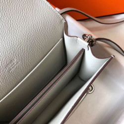 Mini borsa Hermes Sac Roulis in pelle di vitello Evercolor grigio perla