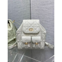 Zaino medio Dior Caro in pelle di agnello bianco Macrocannage