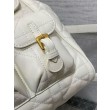 Zaino medio Dior Caro in pelle di agnello bianco Macrocannage