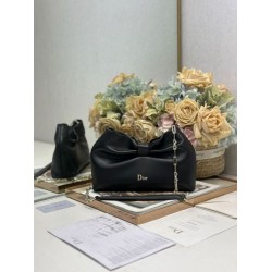 Borsa Dior Bow con fiocco nero e metallo finitura oro