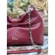 Replica Qualità superiore replica Dior Bow con fiocco chiaretto e metallo finitura oro Imitazioni Replica qualità specchio Qualità superiore replica Dior Bow con fiocco chiaretto e metallo finitura oro