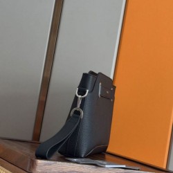Replica qualità specchio Pochette triangolare Dior Normandie A5 nera