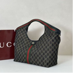 Replica Borsa tote grande Gucci Giglio 853971 bianco/nero Imitazioni Replica qualità specchio Borsa tote grande Gucci Giglio 853971 bianco/nero