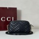 Replica Gucci 855273 GG Marmont borsa piccola per fotocamera nera Imitazioni Replica qualità specchio Gucci 855273 GG Marmont borsa piccola per fotocamera nera