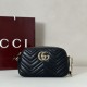 Replica Gucci 855273 GG Marmont borsa piccola per fotocamera nera Imitazioni Replica qualità specchio Gucci 855273 GG Marmont borsa piccola per fotocamera nera