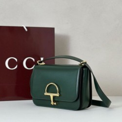 Replica Borsa a tracolla piccola Siena Gucci 846705 verde Imitazioni Replica qualità specchio Borsa a tracolla piccola Siena Gucci 846705 verde